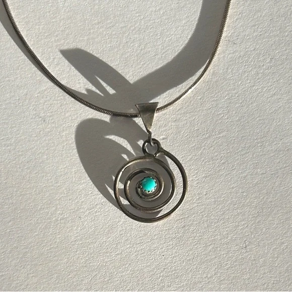 Silver and turquoise spiral pendant necklace - Picture 2 of 3